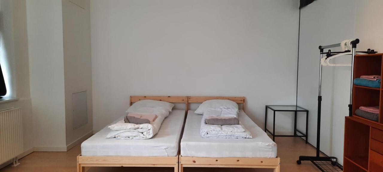 Private Room In A Shared Apartment Odense Exterior photo
